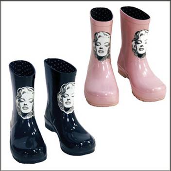 947-0099 ILLUSTRATED BOOTS FOR CHILDREN'S IN TWO COLOURS MARILYN
