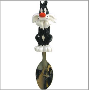 913-0005 SPOON SYLVESTER WITH RESIN FUGURE